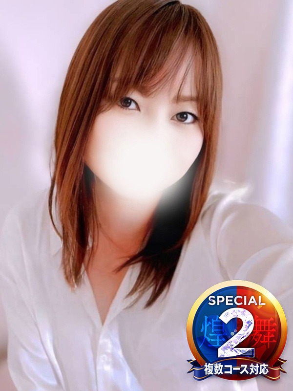 えりこ◆艶やかオーラ放つ美魔女(33歳、B:89、W:.58、H:89)